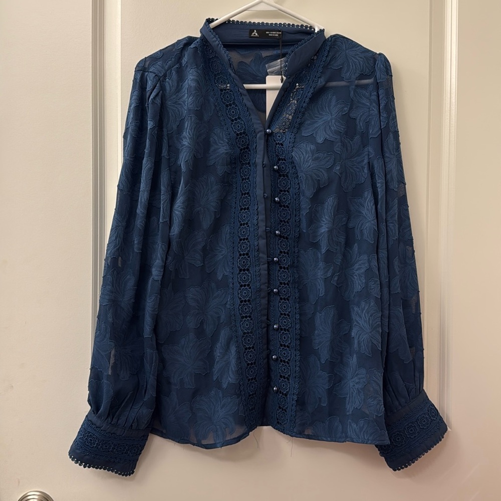 Navy Blue Sheer Floral Blouse with Lace Trim – Size L